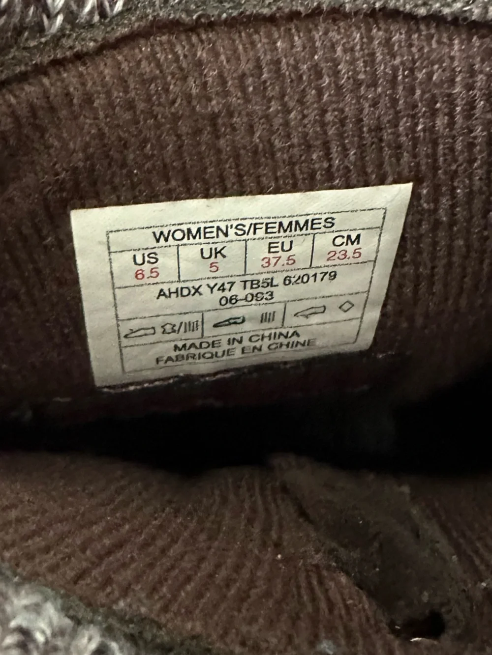 The North Face Brown Suede Winter Boots with Gray Knit Cuffs